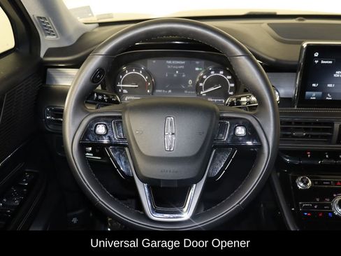 Used 2022 Lincoln Corsair FWD w/ Equipment Group 101A image 7