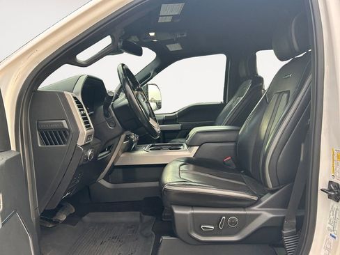 Used 2019 Ford F350 Platinum w/ Platinum Ultimate Package image 15