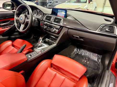 Used 2020 BMW M4 Convertible 2D w/ Competition Package image 17