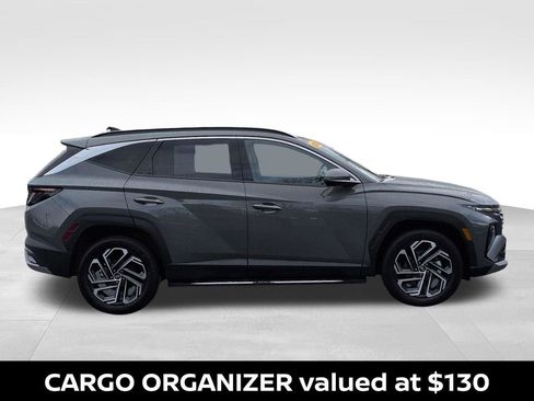 Used 2026 Hyundai Tucson Limited image 5