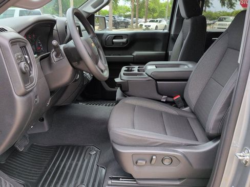 New 2026 Chevrolet Silverado 1500 Custom RWD image 19