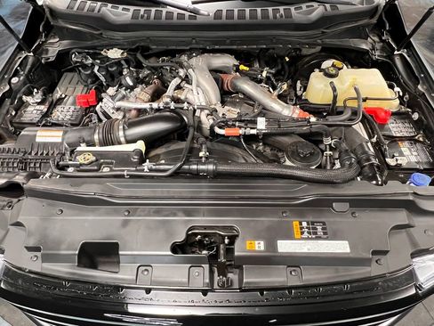 Used 2024 Ford F250 Lariat w/ Tremor Off-Road Package image 19