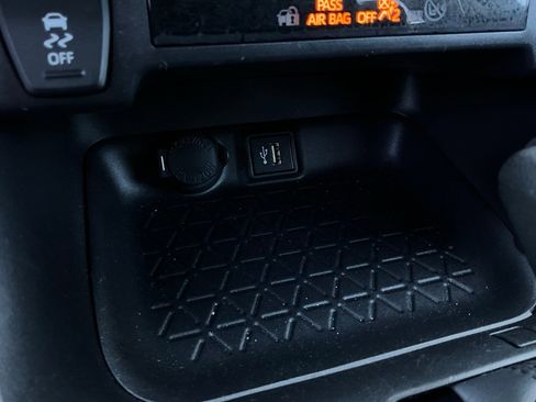 Used 2025 Toyota RAV4 LE image 22