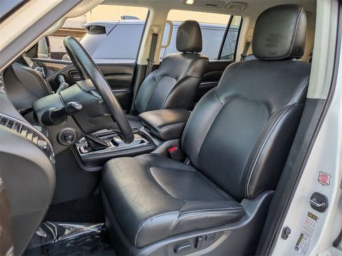 Used 2024 INFINITI QX80 Luxe image 23