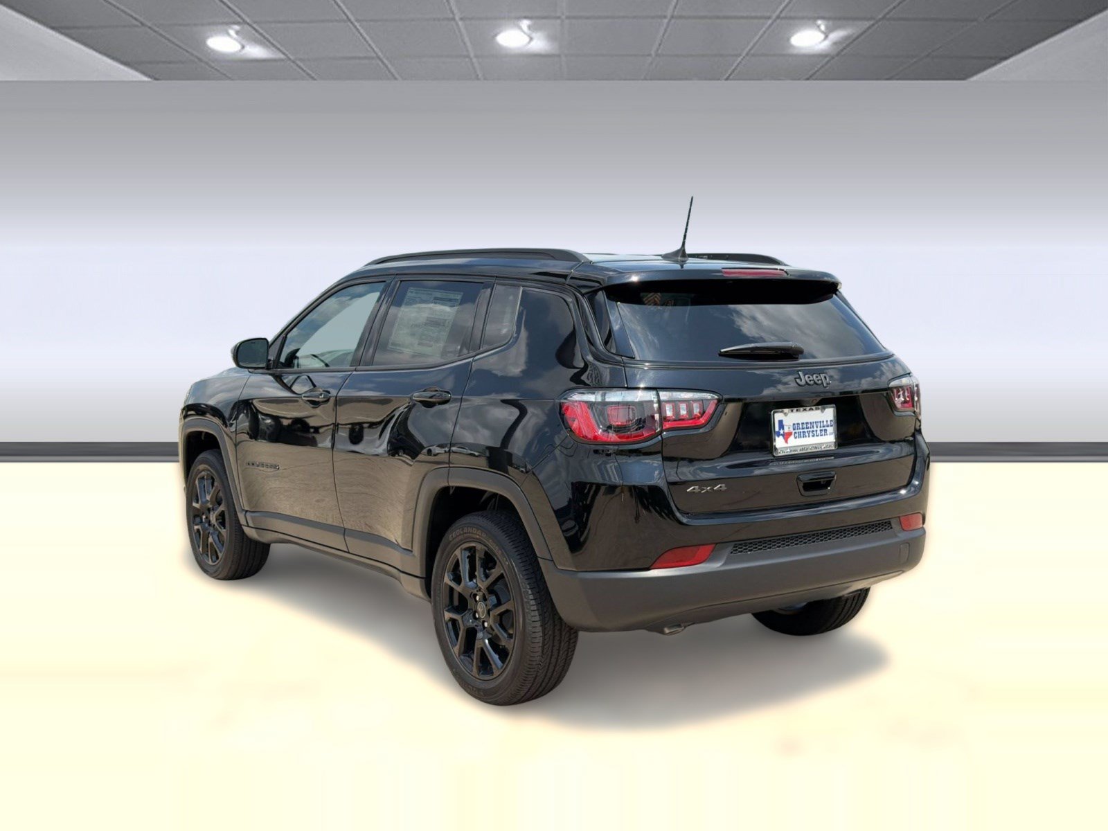 New 2026 Jeep Compass Latitude AWD/4WD image 3
