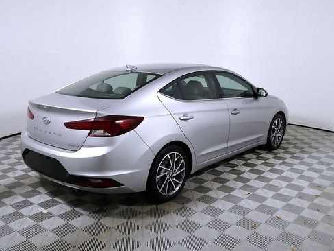 Used 2020 Hyundai Elantra Limited w/ Ultimate Package 03 FWD image 7