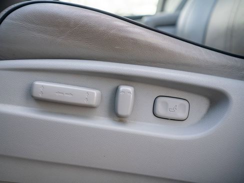 Used 2017 Acura MDX SH-AWD w/ Advance Package image 25