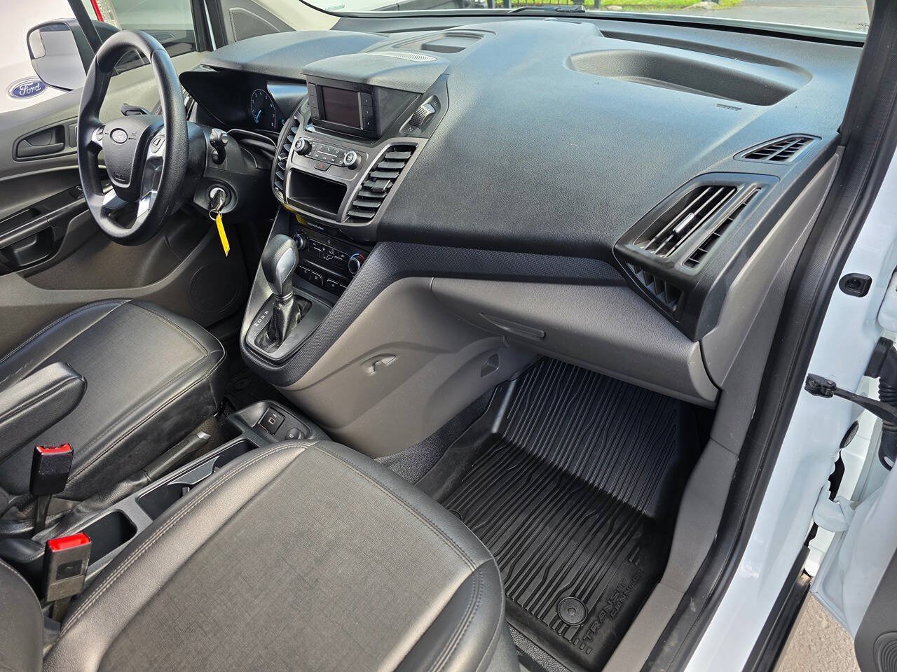 Used 2022 Ford Transit Connect XL FWD image 19