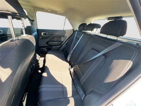 New 2026 Hyundai Venue SEL image 24