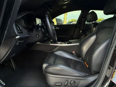 Used 2020 Kia Stinger GT1 RWD image 40
