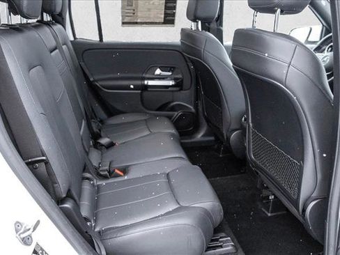 Certified 2021 Mercedes-Benz GLB 250 4MATIC image 22