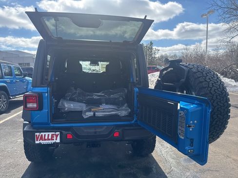 New 2025 Jeep Wrangler Unlimited Sport AWD/4WD image 38