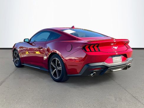 Used 2024 Ford Mustang Premium image 5