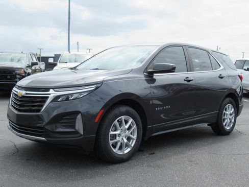 Certified 2022 Chevrolet Equinox LT FWD image 1