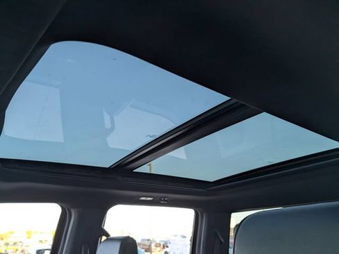 Used 2021 Ford F150 Lariat AWD/4WD image 24