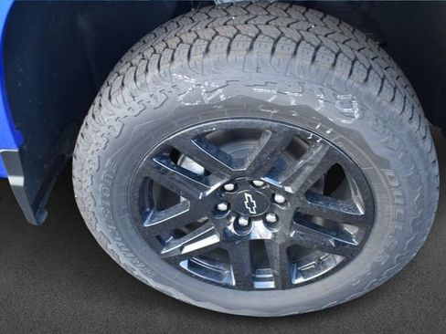 New 2025 Chevrolet Silverado 1500 LT Trail Boss w/ Convenience Package II image 12