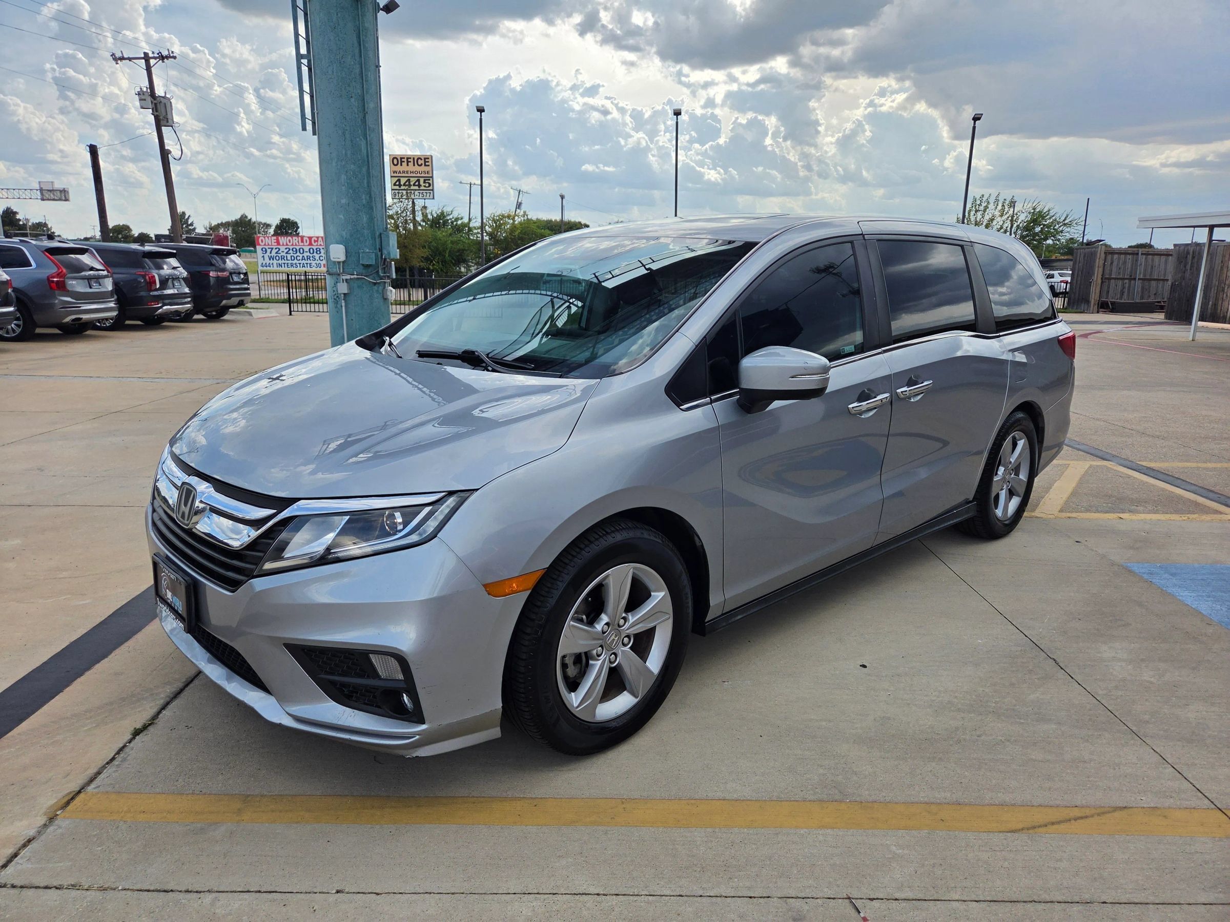 Used 2019 Honda Odyssey EX-L image 2
