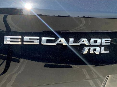New 2026 Cadillac Escalade IQL Luxury image 31
