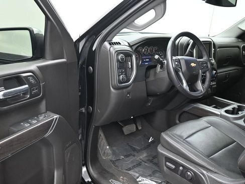 Used 2022 Chevrolet Silverado 1500 LTZ image 10