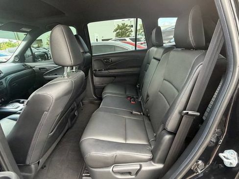 Used 2023 Honda Passport EX-L image 12