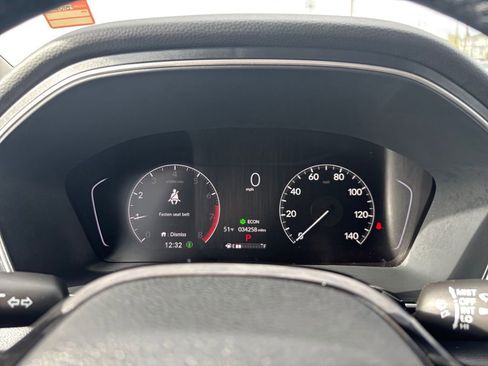 Used 2023 Honda Pilot Touring image 18