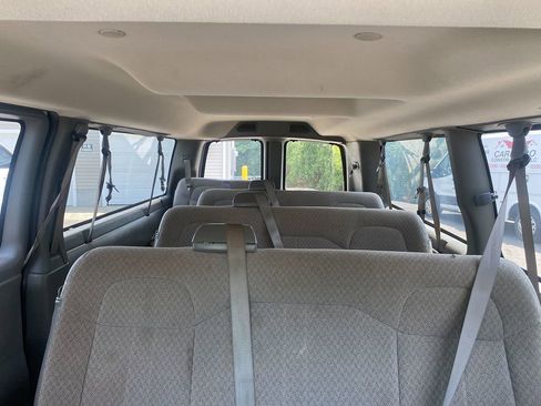 Used 2017 Chevrolet Express 3500 LT w/ LT Preferred Equipment Group image 14