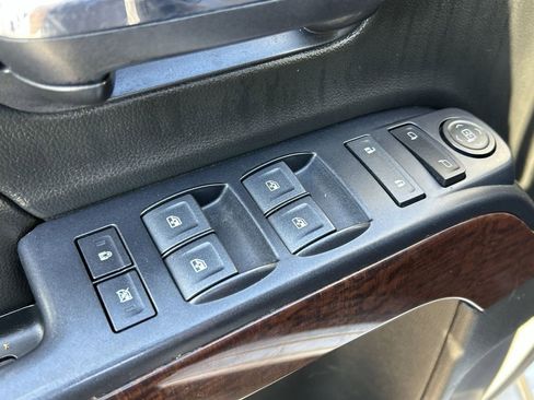 Used 2018 GMC Sierra 1500 SLE w/ SLE Value Package AWD/4WD image 18