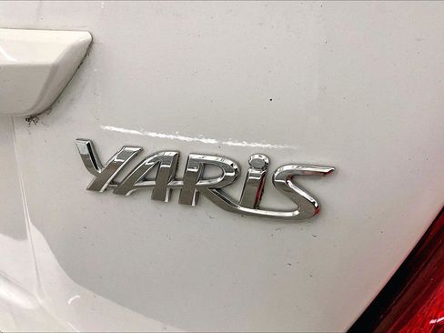 Used 2016 Toyota Yaris LE image 13