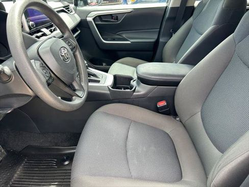 Certified 2023 Toyota RAV4 LE FWD image 11