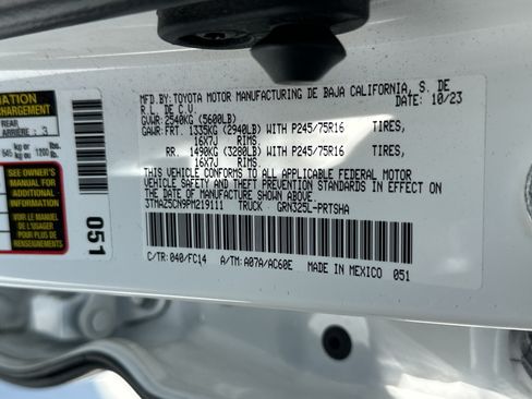 Used 2023 Toyota Tacoma SR5 RWD image 35