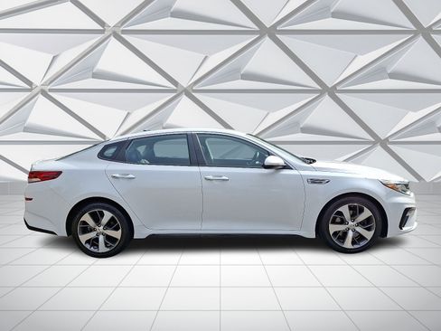 Used 2019 Kia Optima S image 12