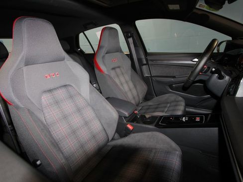 Used 2024 Volkswagen GTI SE image 20