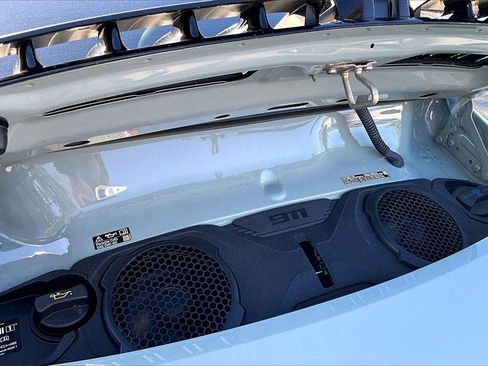 Used 2025 Porsche 911 Carrera 4 GTS image 15