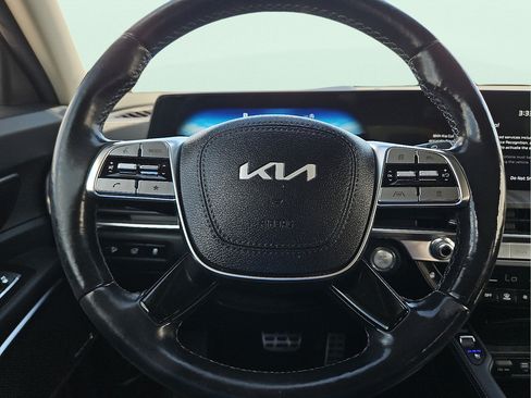 Used 2024 Kia Telluride SX w/ Towing Package AWD/4WD image 19