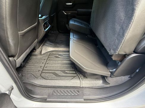 Used 2019 GMC Sierra 1500 SLT w/ SLT Premium Plus Package AWD/4WD image 24
