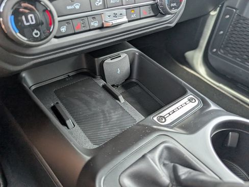 New 2026 Ford Bronco Outer Banks AWD/4WD image 14