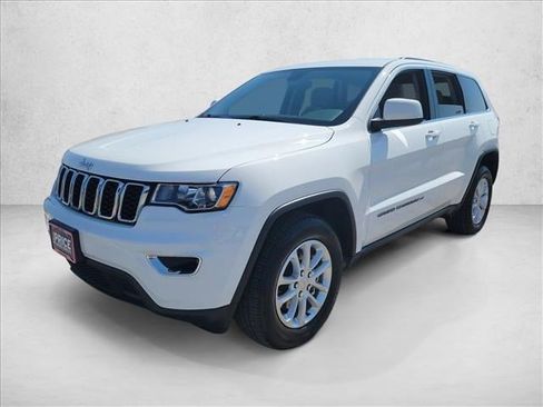 Used 2022 Jeep Grand Cherokee Laredo E image 1