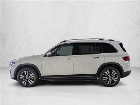New 2026 Mercedes-Benz GLB 250 image 5