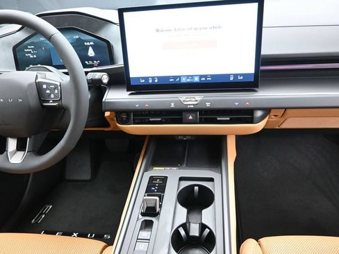 New 2026 Lexus ES 350e FWD image 26
