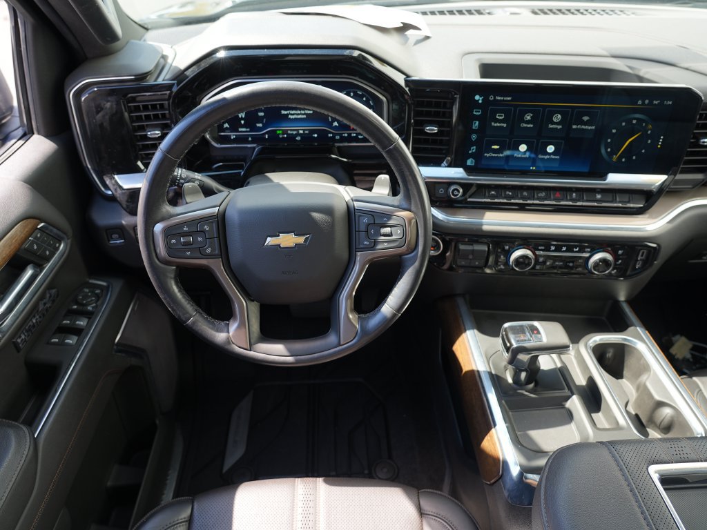 Certified 2022 Chevrolet Silverado 1500 High Country AWD/4WD image 22
