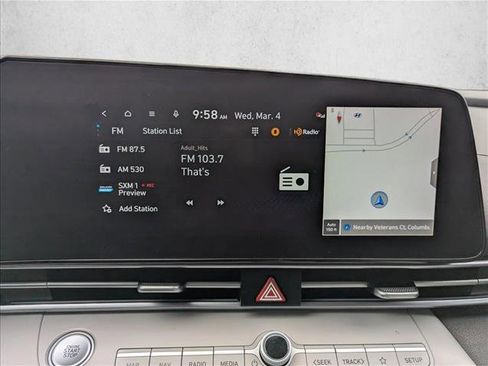 Used 2023 Hyundai Elantra Limited w/ Winter Weather Package image 17