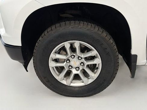 Certified 2024 Chevrolet Silverado 1500 W/T w/ WT Value Package image 24