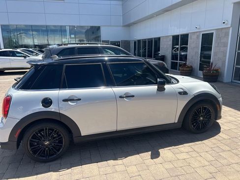 Used 2023 MINI Cooper S FWD image 2