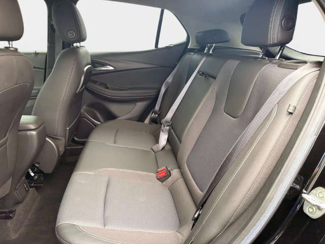 Used 2022 Buick Encore GX Select w/ Sport Touring Package FWD image 13