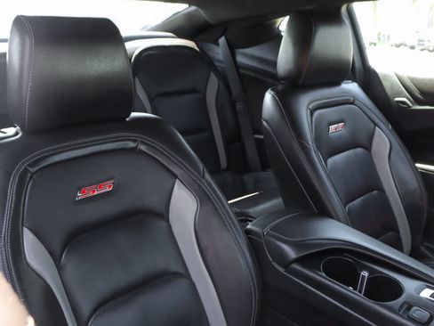 Used 2023 Chevrolet Camaro SS RWD image 43