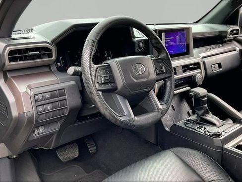 Used 2024 Toyota Tacoma SR5 AWD/4WD image 12