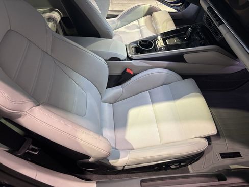 Used 2025 Porsche 911 Turbo S image 28