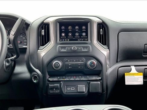 New 2026 Chevrolet Silverado 1500 Custom Trail Boss w/ LPO, Dark Essentials Package AWD/4WD image 12