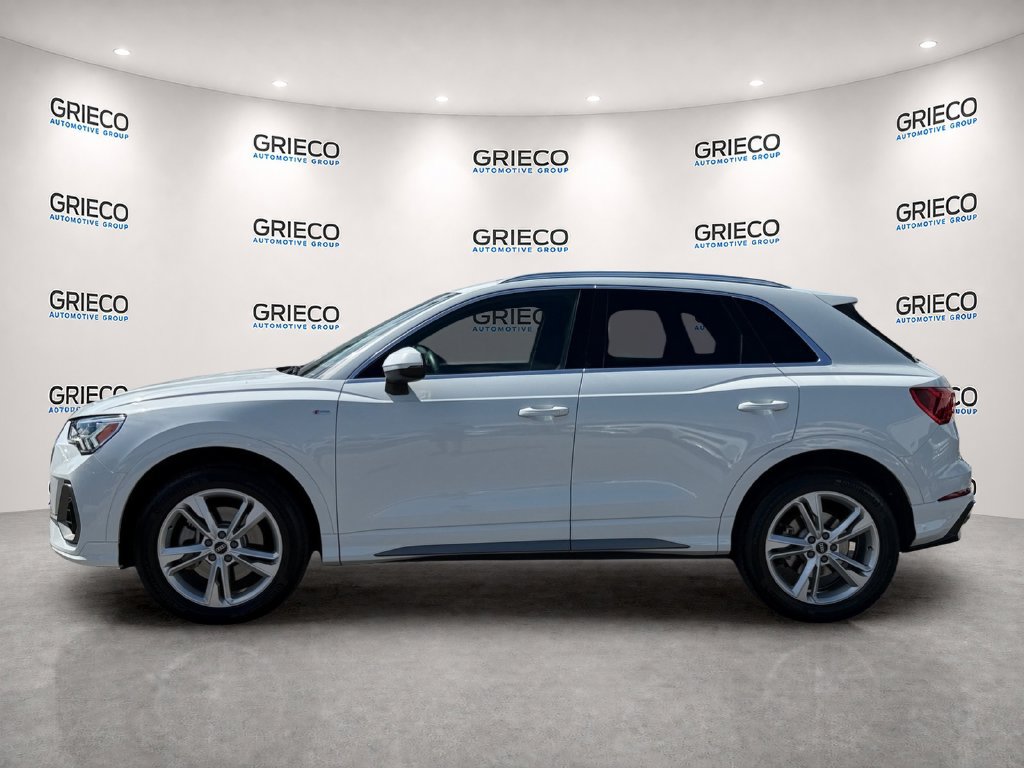 Used 2021 Audi Q3 2.0T Premium Plus w/ Premium Plus Package AWD/4WD image 4