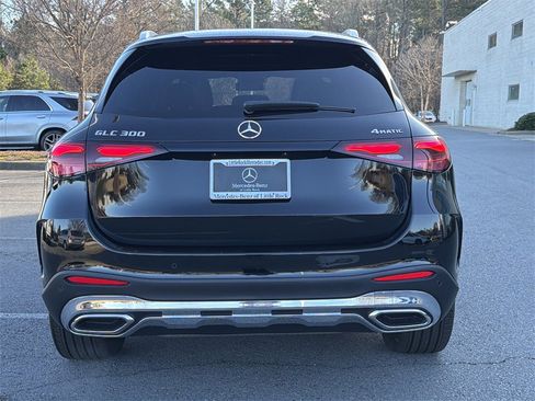 New 2025 Mercedes-Benz GLC 300 4MATIC image 4